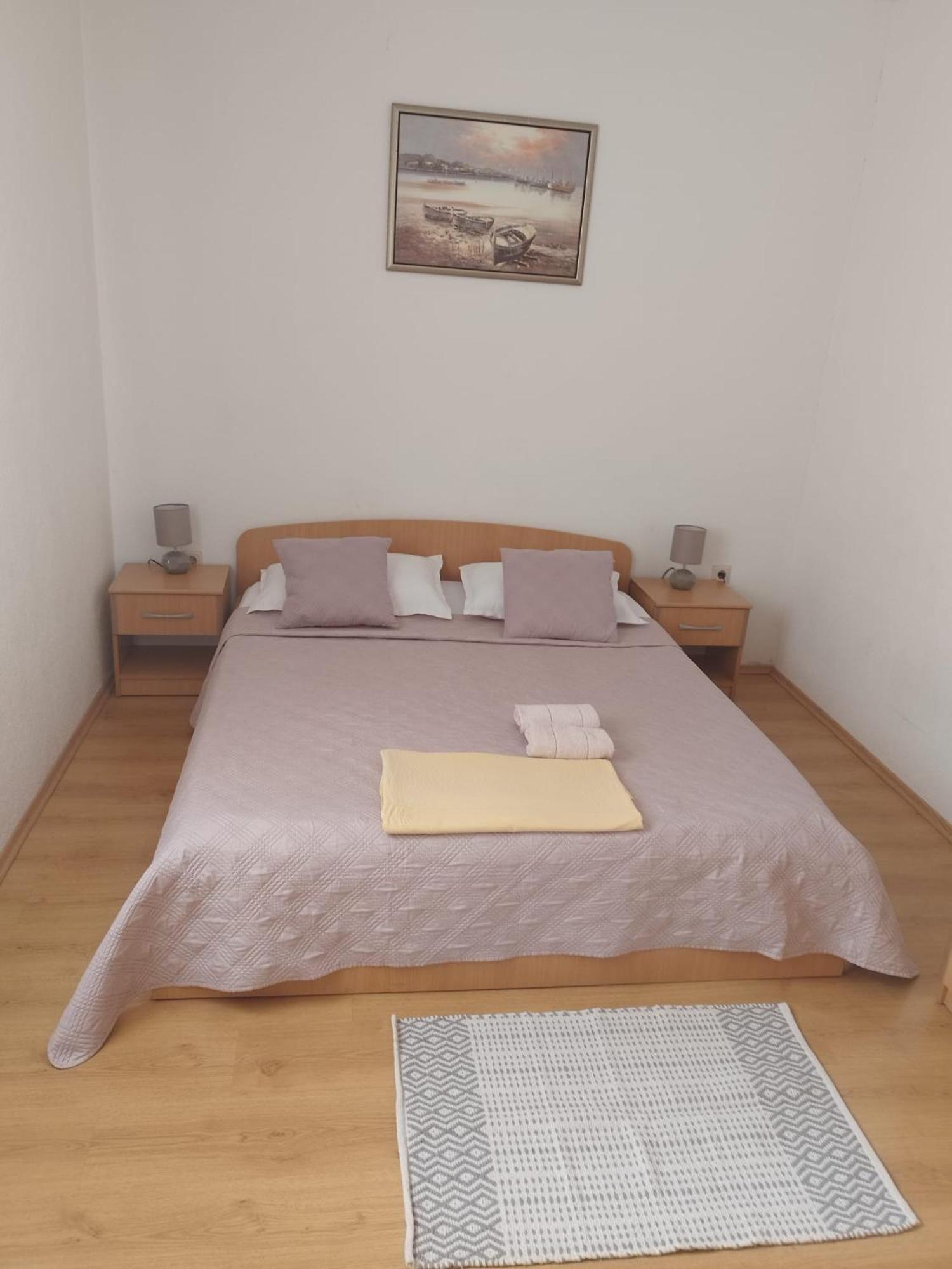 Apartmani Grgic Traù Esterno foto