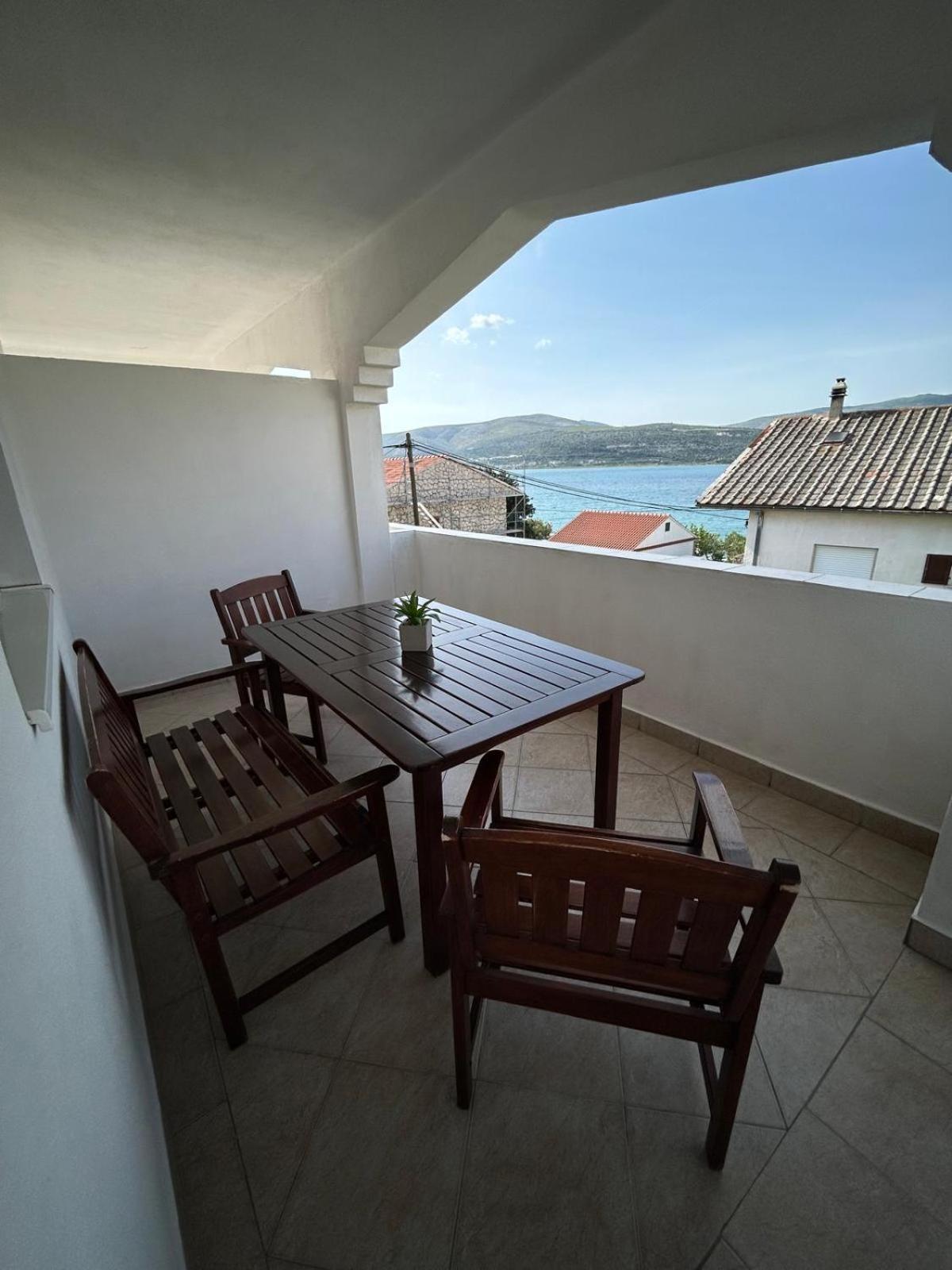 Apartmani Grgic Traù Esterno foto