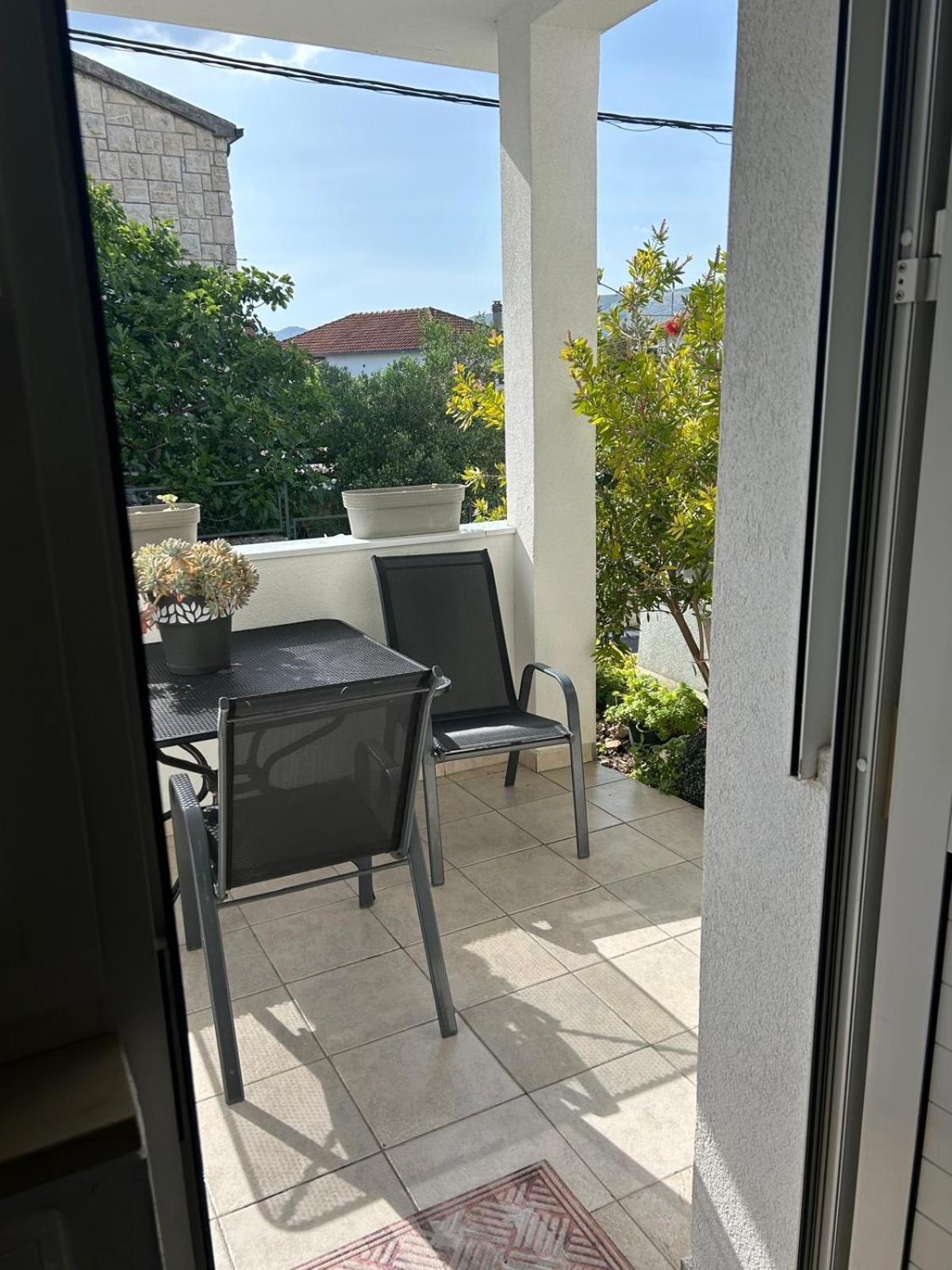 Apartmani Grgic Traù Esterno foto