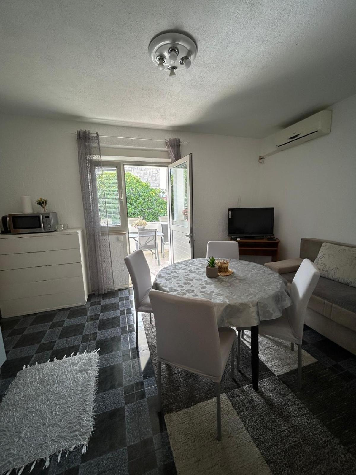 Apartmani Grgic Traù Esterno foto